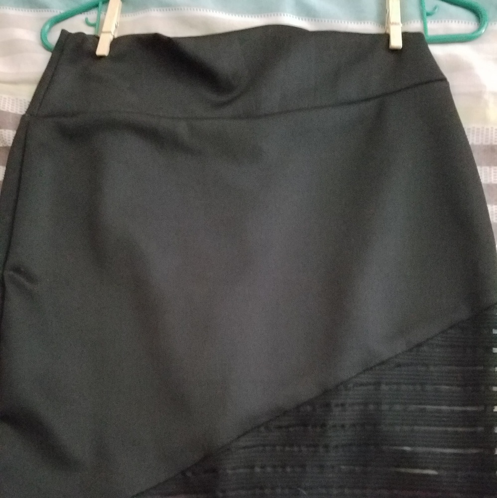 Little black skirt